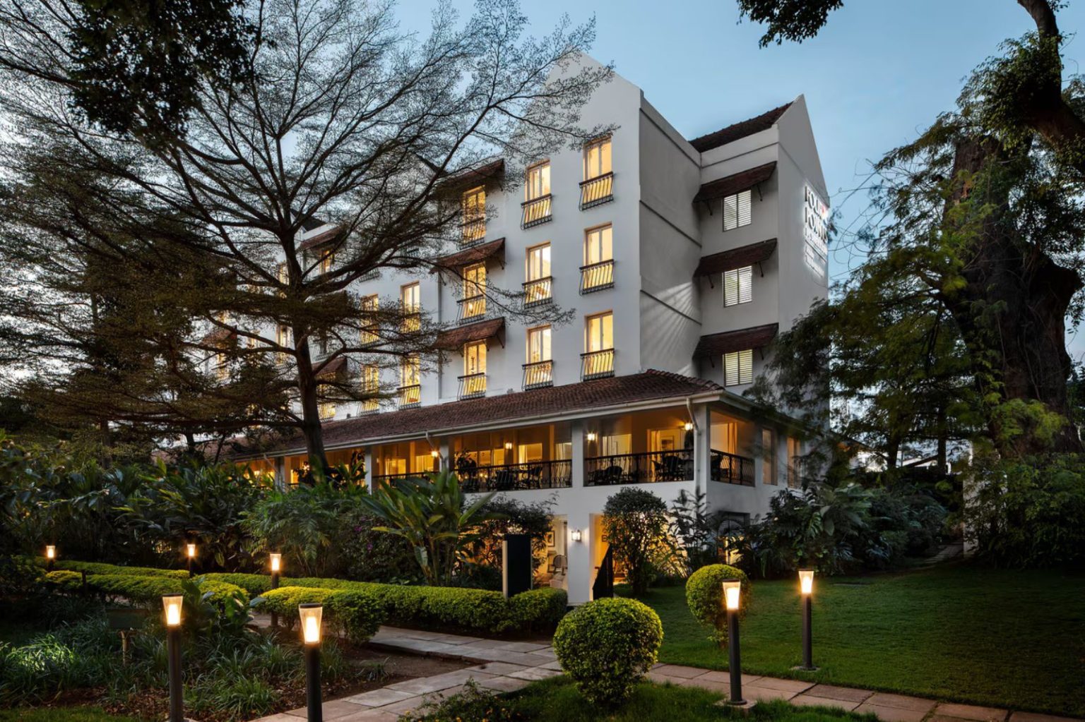 Luxury Lodge